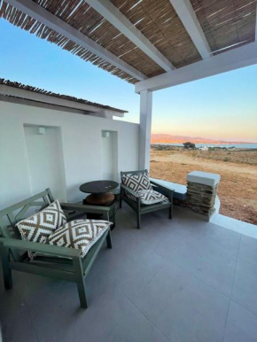 Charming Apartment in Antiparos / 80 m² / Sea View